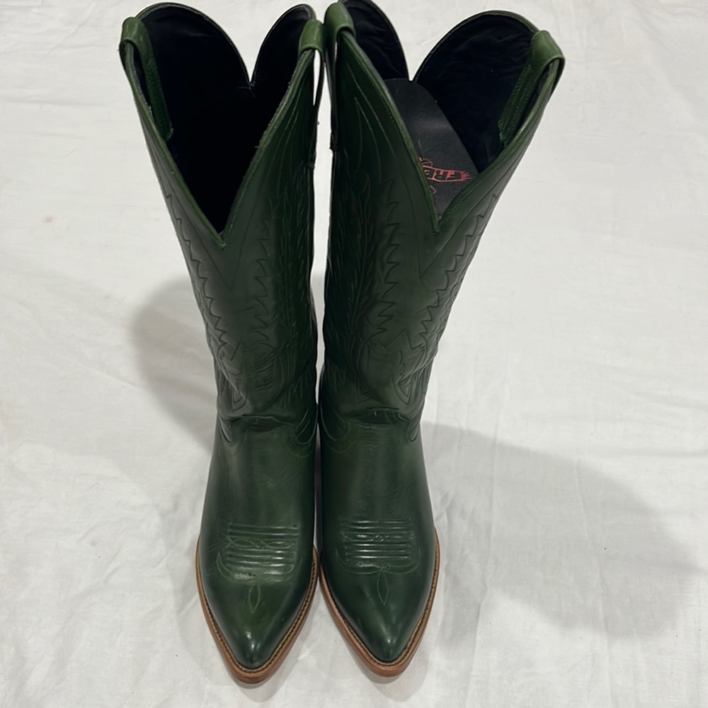 Black Star Hunter Green Boot Size  8